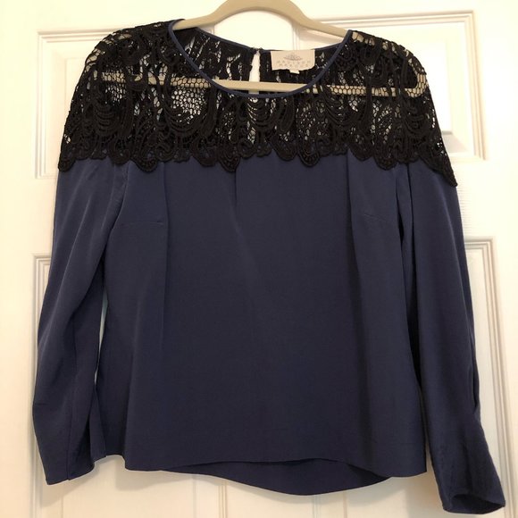 Madison Marcus - Navy silk top with black lace - Picture 1 of 2